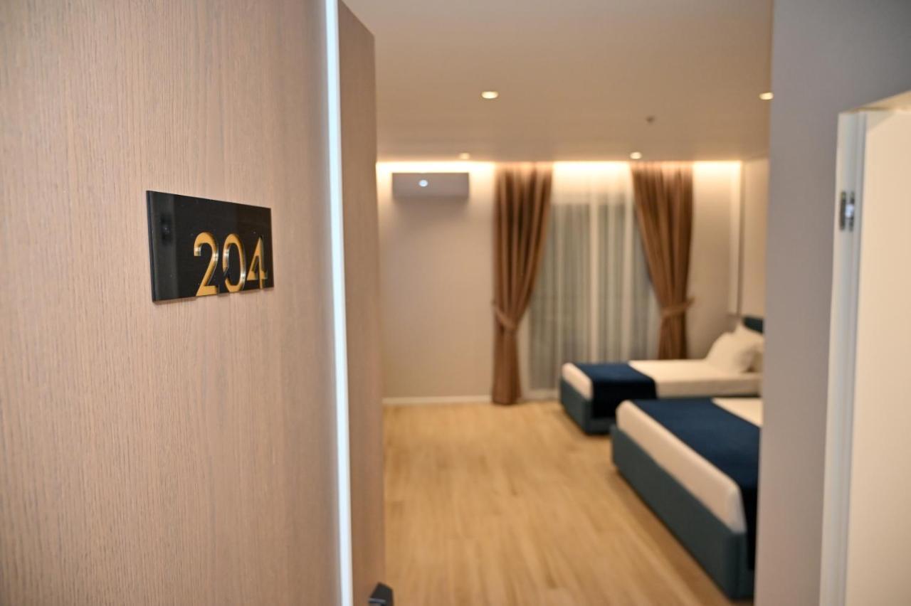 Hotel Vino ドゥラス エクステリア 写真